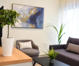 Chrystal Blue Suites 1 Bedroom Apartment ZEUS