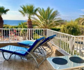 Coral bay Paradise apartment