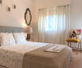Cozy Holiday Apartment In Larnaca Near Foinikoudes