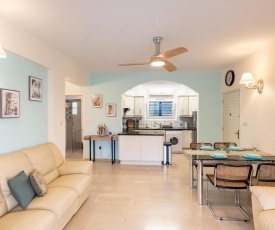 Dalia Seaside 2 Bedroom Apartment with Pool & Garden