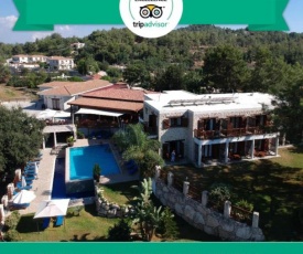 Demetriou Paradisos Hills Hotel