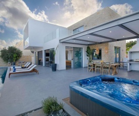 Elea Silver Villa