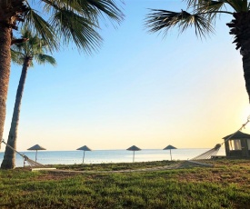 Enjoy Apartment By the Sea