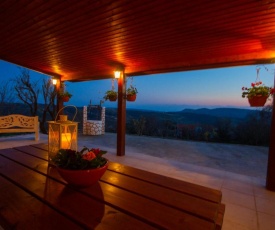 Erigone Cottage by AgroHolidays