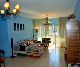 50 meters to the beach 3 bedroom appartment