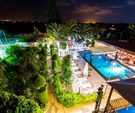 Fitos Hotel