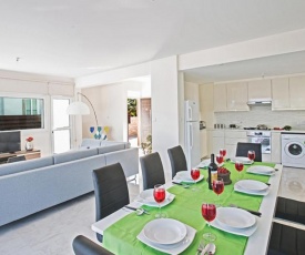 Four Bedrooms Villa 1268
