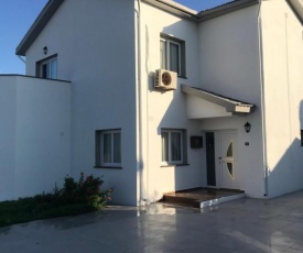 Glapsides Sea Villa