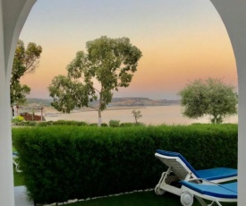Governors Beach Costas Holiday Apartments