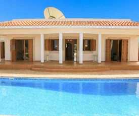 Achilles Beach Villa Thio
