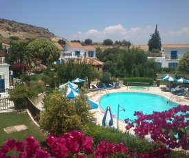 Hylatio Tourist Village