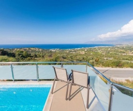 Imagine Your Family Renting a Luxury Holiday Villa Close to Latchi’s Main Attractions, Latchi Villa 1264