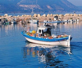 Imagine Your Family Renting a Luxury Holiday Villa Close to Sotira’s Main Attractions, Sotira Villa 1304
