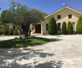 Agia Mavri House