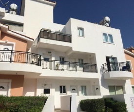 Ithaki Gardens Apartment 107