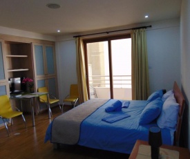 Ithaki Phinikoudes Apartment No. 107