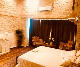 Karavella Vintage Apartment