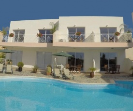Kato Paphos Suites