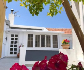 Katsikantaris Homes