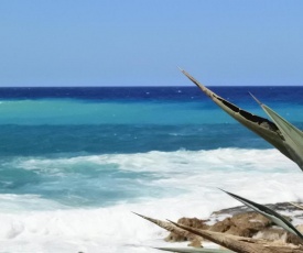 Kissonerga beach apartment