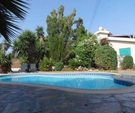 Konnos Villa