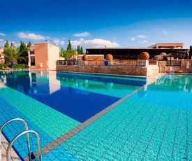 Akteon Holiday Village