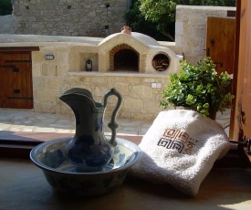 Ktima Charitini 2