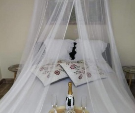 LAOUTARIS INN