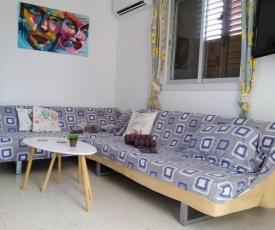 Larnaca, Pervolia 1 bedroom seaside apartment