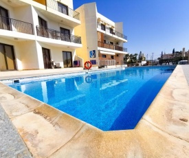 Lazy Days Pool Apartments
