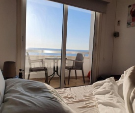 Alex Beach Apartment 33
