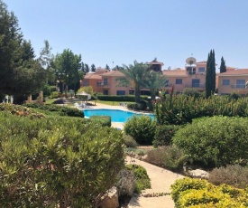 Limnaria Villas - stylish ground floor apartment