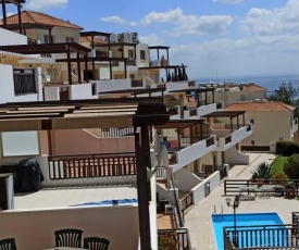 Lovely Appartment with pool in beautiful Peyia