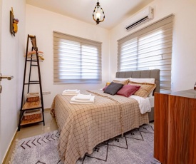 Luxury One-Bedroom Apartment with Private Garden Lukomorye E3