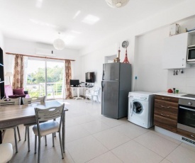 Luxury Two-Bedroom Apartment in amazing place Lukomorye B5