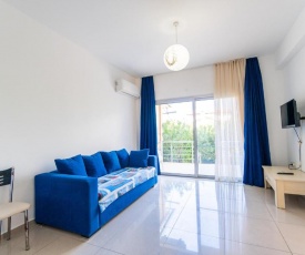 Luxury Two-Bedroom Apartment with Private Garden Lukomorye C1
