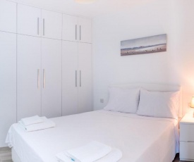 Mandaloun Apartment with Sea View