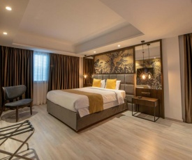 Almond Business Hotel