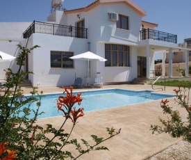 Mariandy Villa 2