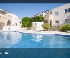 Modern and Spacious 2 bed Apartment in Peyia