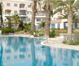 Modern and stylish 1 bedroom apartment in King's Palace