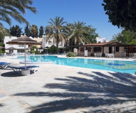 Modern studio apartment in Paphos Gardens Resort