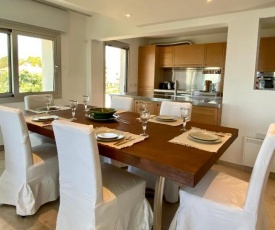 Amathus suite with sea view