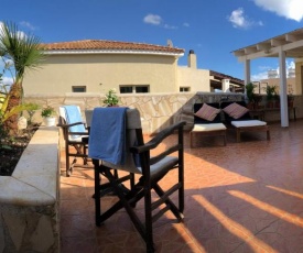 MP Cozy Apartment Near the Sea