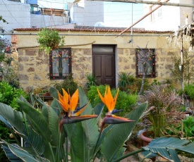 Mystery Garden Guest House