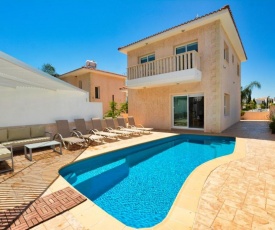 NAYA, New 3 bedroom villa with private pool