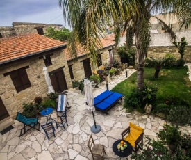 Niki's House