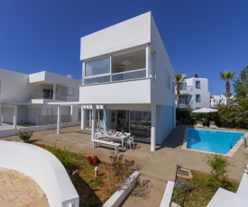 Oceania Villa