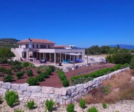 Ampelitis Villa