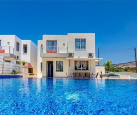 Oniros 2 Villa